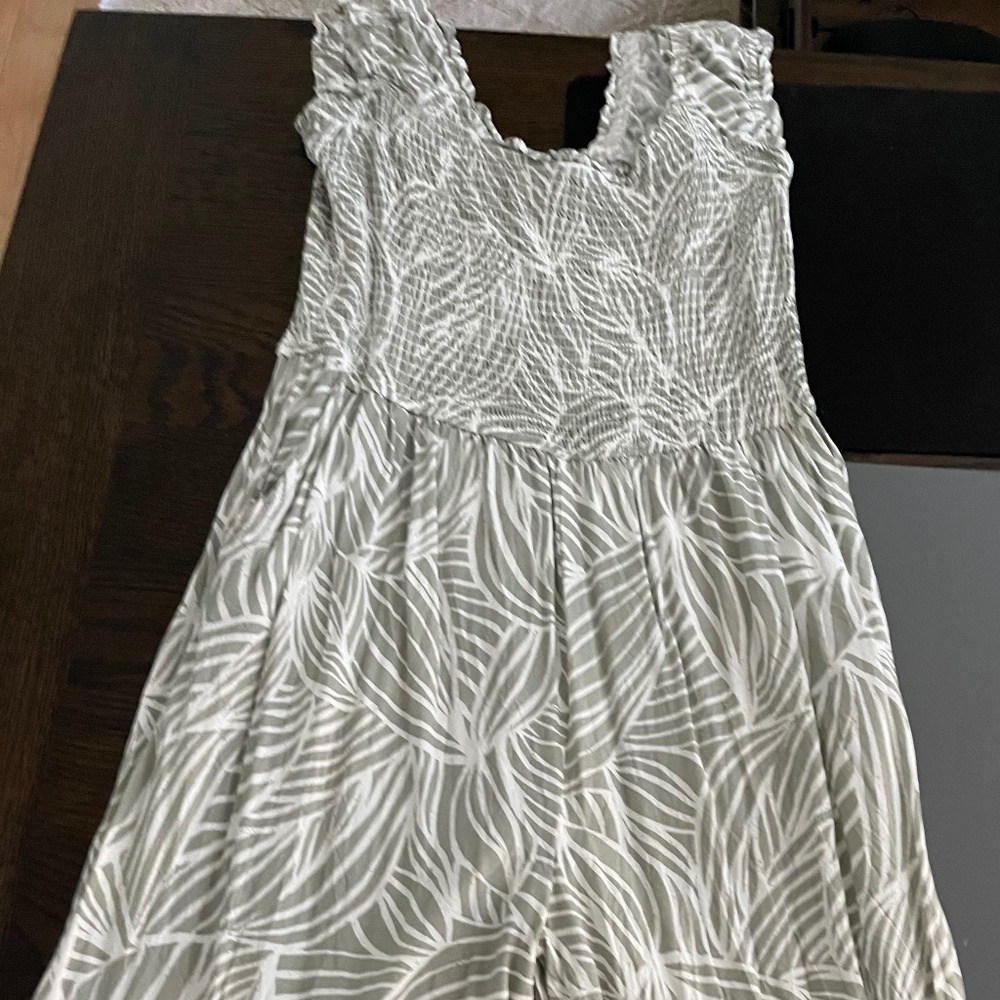 Jessica Simpson Green and White Jumpsuit Size L